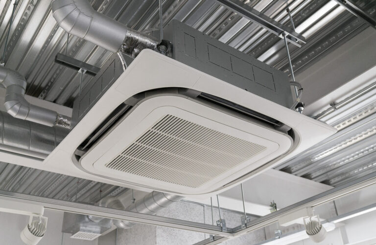 芦屋市で業務用エアコン工事の無料見積りいたします｜地域密着の電気工事は株式会社山下商事